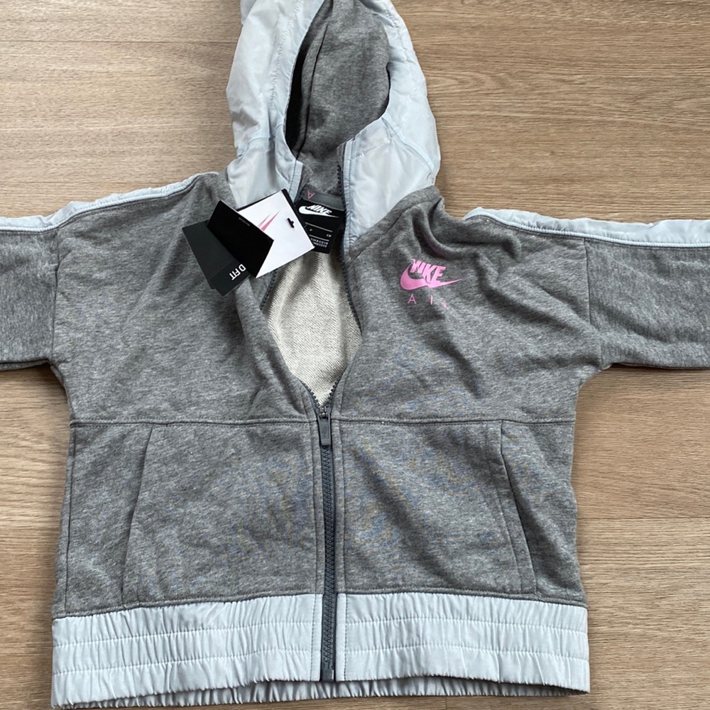 Nike toddler track